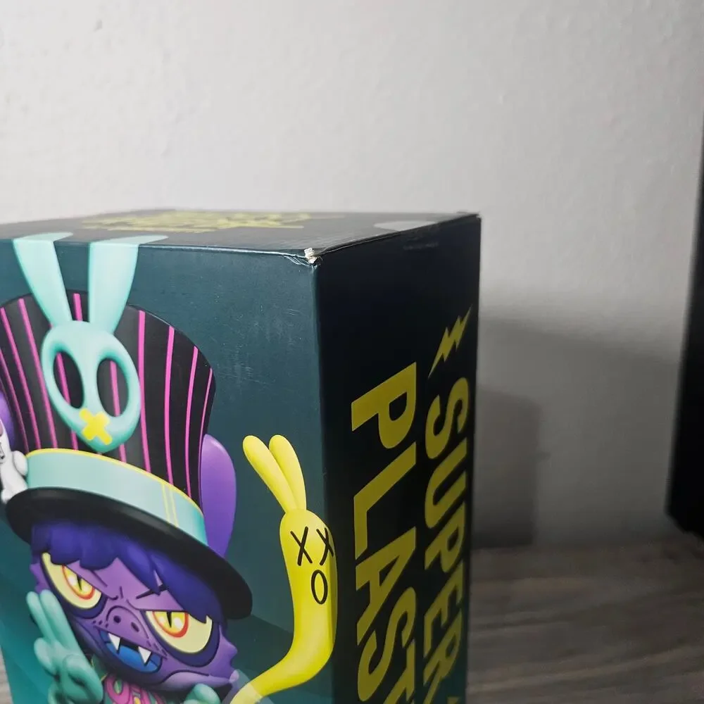 Superplastic Persue Bunny Keeper dream State SuperJanky Collectible NEW